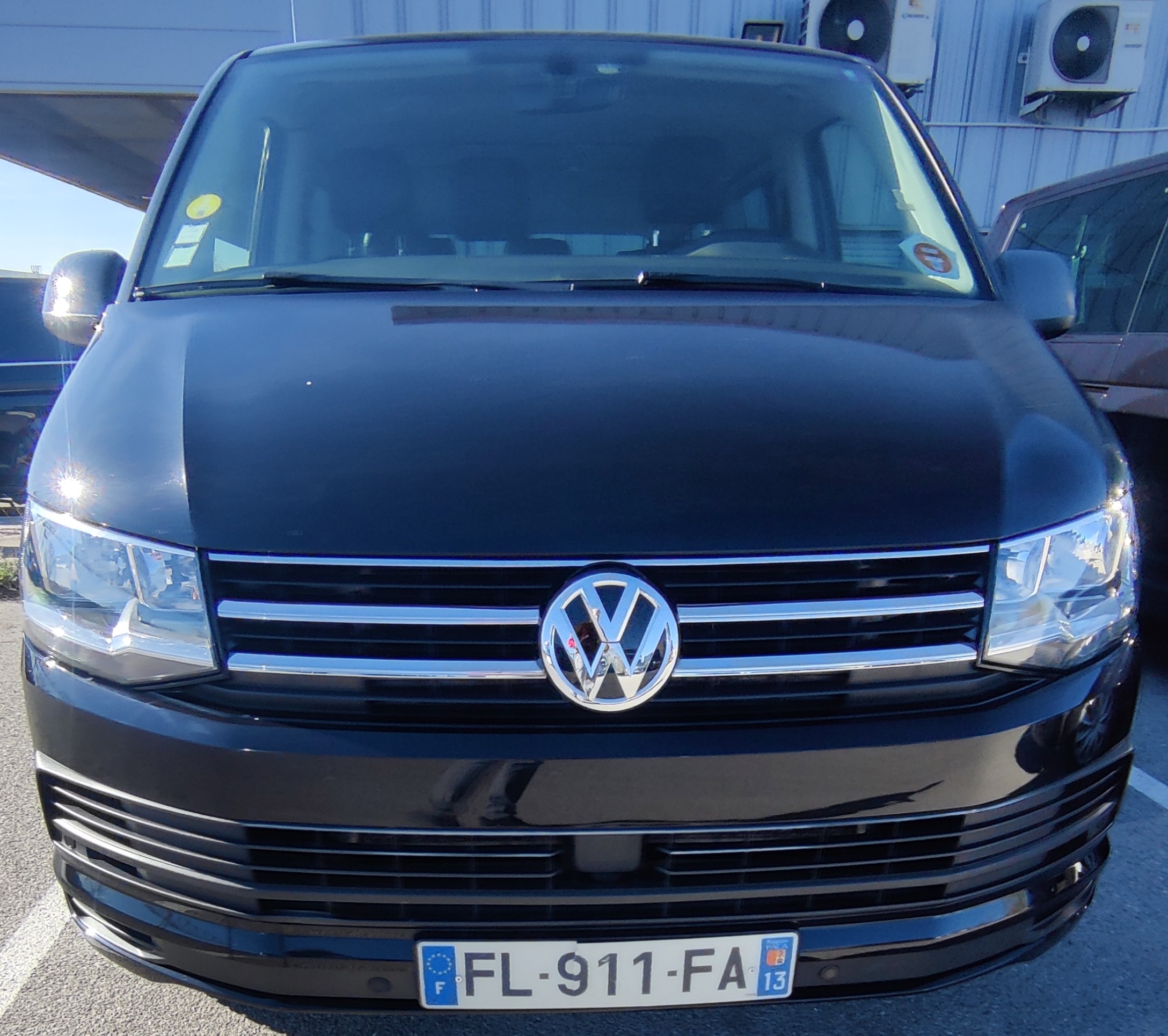 Volkswagen Caravelle - Le Garage Vend Volkswagen Caravelle T6 9 places